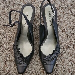 Easy Street Black Slingback Heels